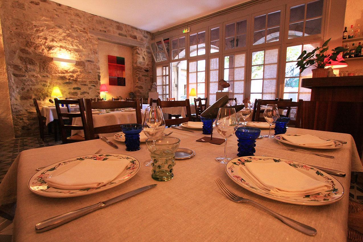 Hôtel Restaurant d'Alibert Caunes-Minervois Exterior foto