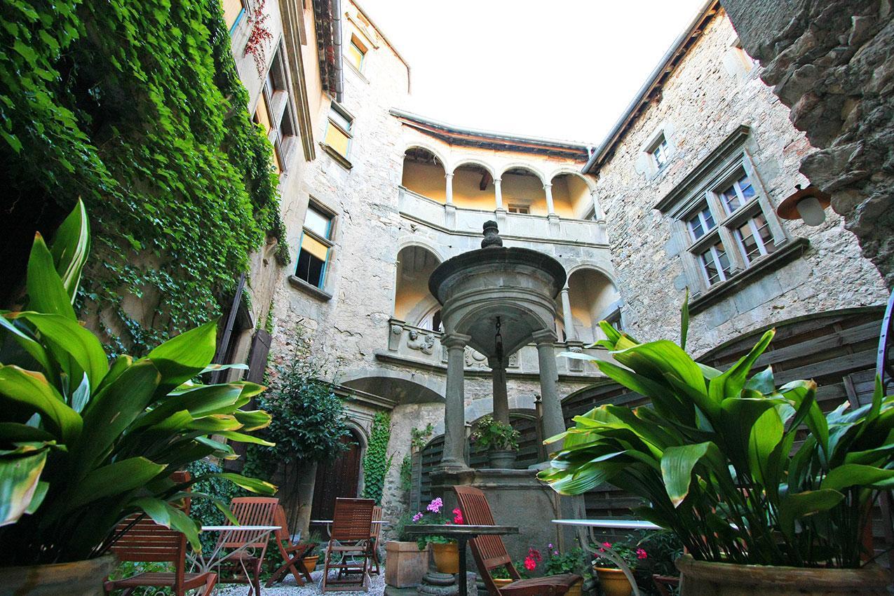 Hôtel Restaurant d'Alibert Caunes-Minervois Exterior foto